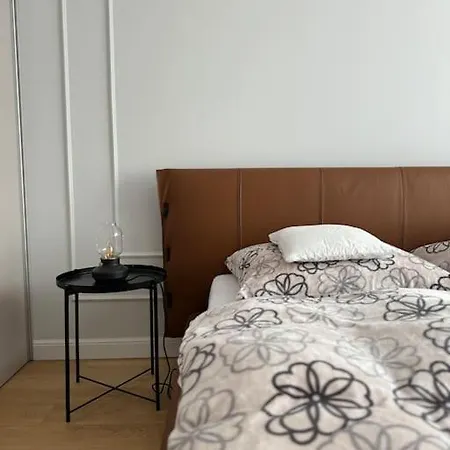 Klingerka Apartment, 25th Floor, With Free Parking * Bratislava