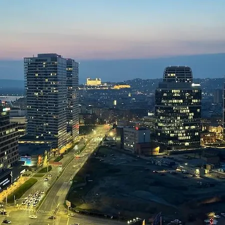 Klingerka Apartment, 25th Floor, With Free Parking Apartmán *